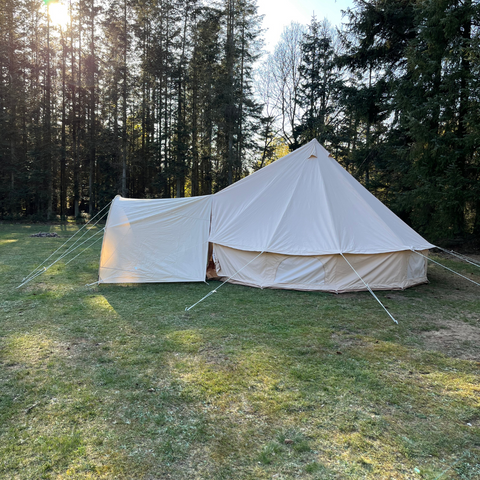 Gebogen zonnezeil